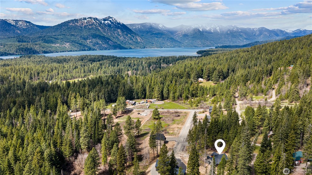 Lake Cle Elum near Roslyn Ridge