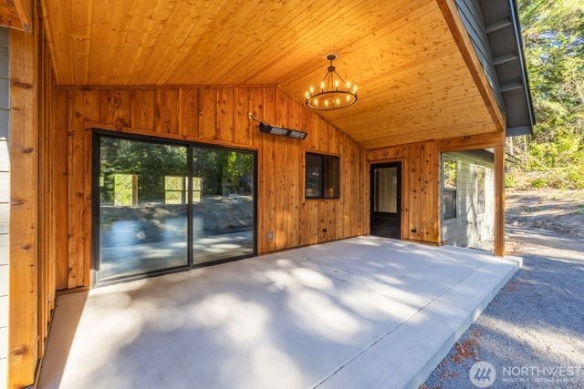 Heated back patio